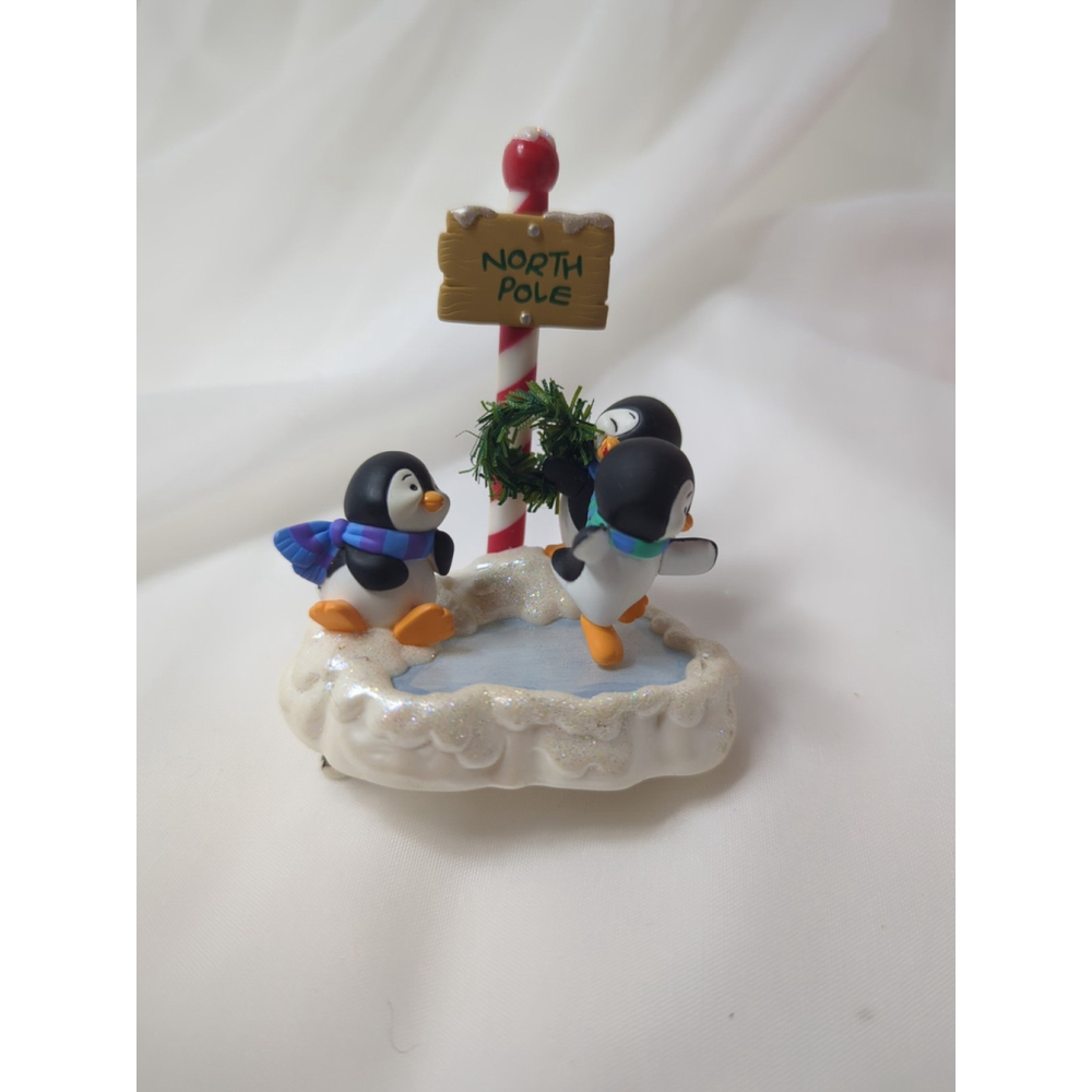 Hallmark Keepsake Ornament 2003 Pals at the Pole Penguins - Motion Ice Skating